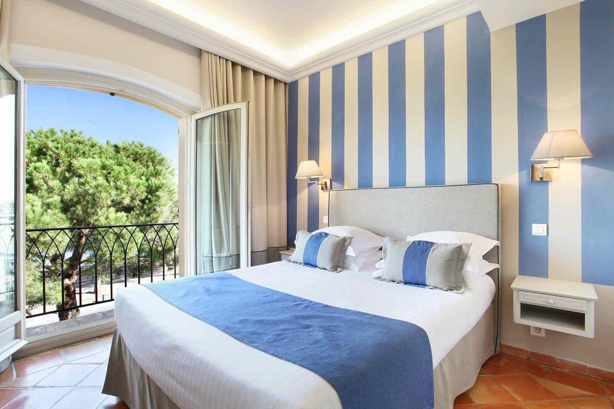 סן טרופז La Bastide Du Port - Hotel De Charme מראה חיצוני תמונה