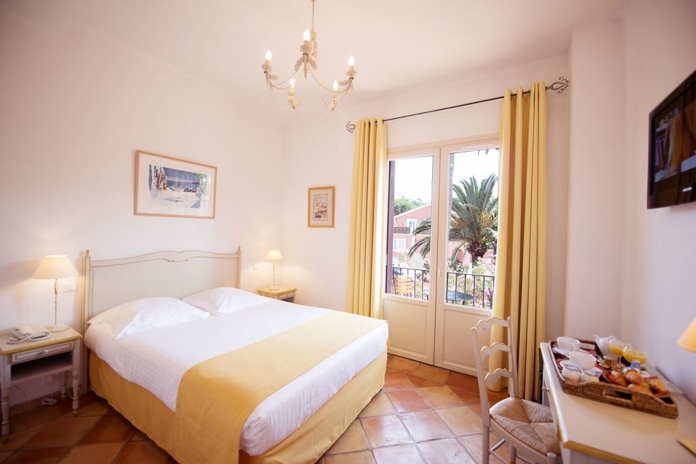 סן טרופז La Bastide Du Port - Hotel De Charme מראה חיצוני תמונה